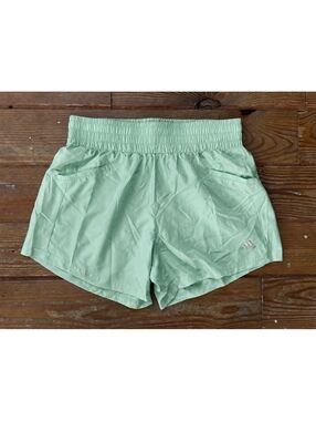 Adidas Golf Women’s Mint Green Pull-On Performance Shorts Size M